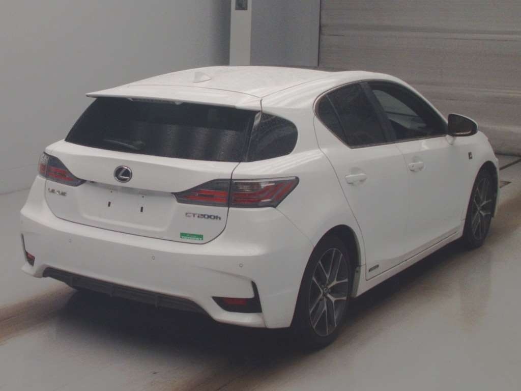 LEXUS CT200H