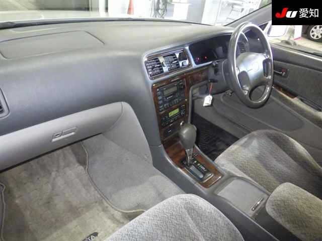 TOYOTA MARK II