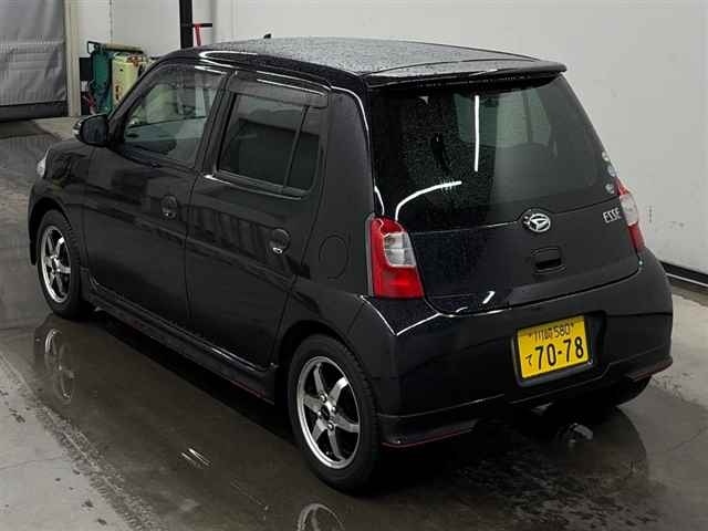 DAIHATSU ESSE