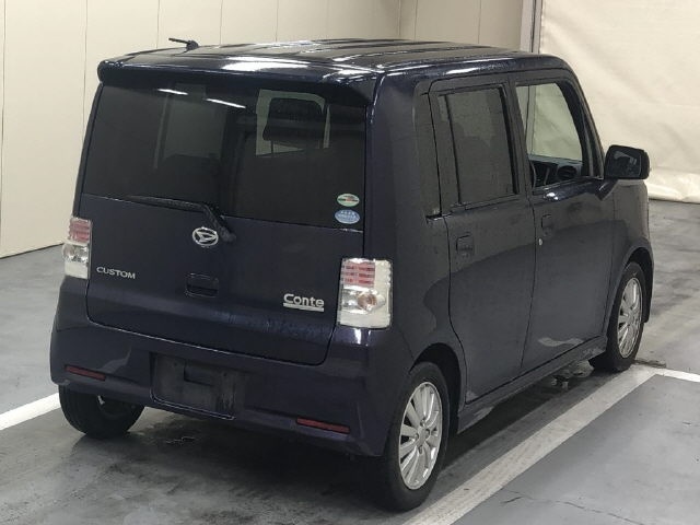 DAIHATSU MOVE CONTE