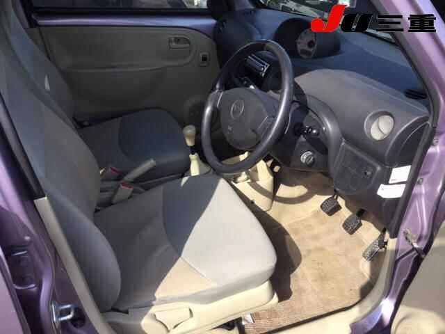 DAIHATSU ESSE