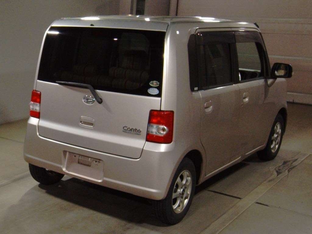 DAIHATSU MOVE CONTE
