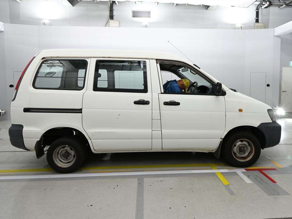 TOYOTA LITE ACE