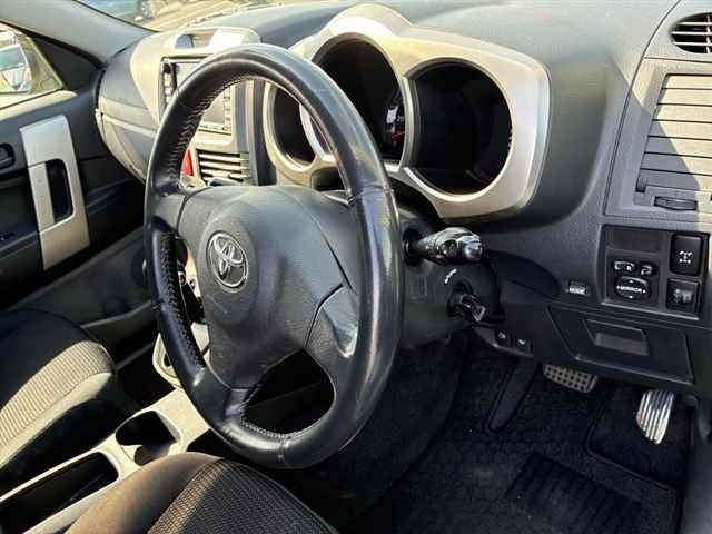 TOYOTA RUSH