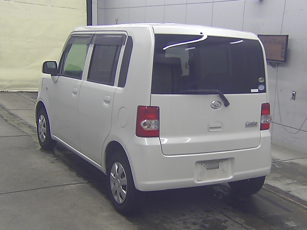 DAIHATSU MOVE CONTE