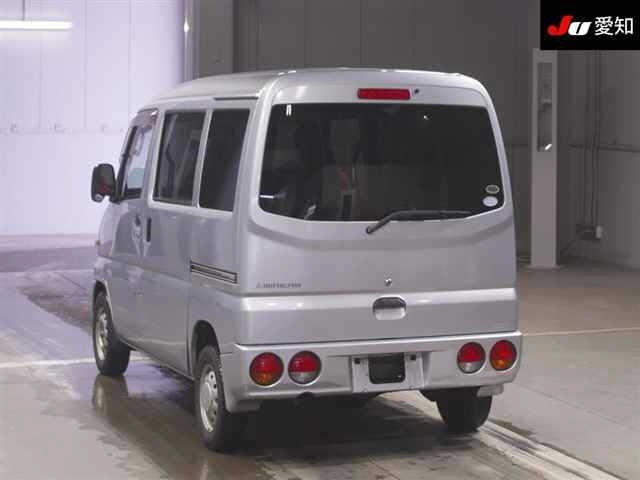 MITSUBISHI MINICAB