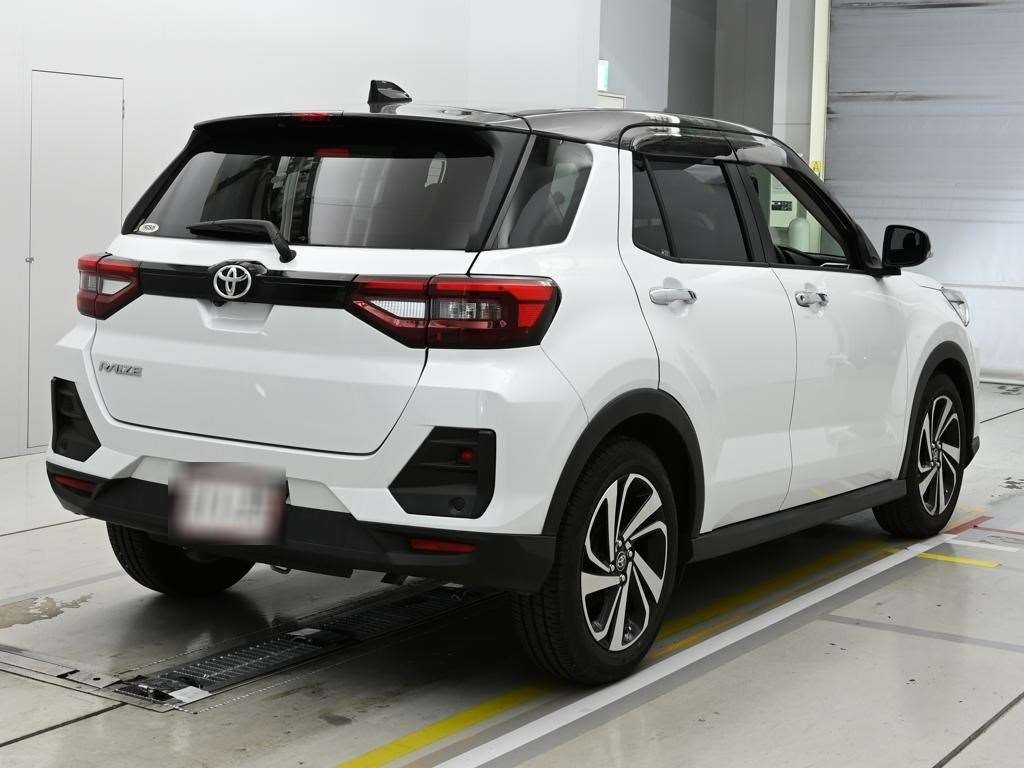 TOYOTA RAIZE