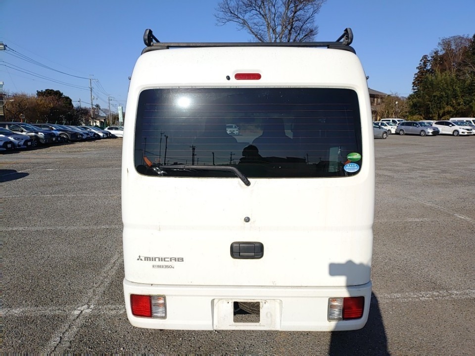 MITSUBISHI MINICAB