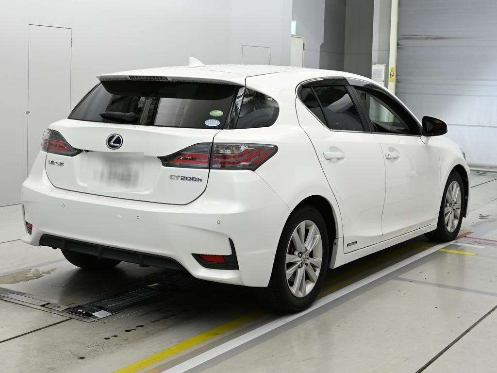 LEXUS CT200H