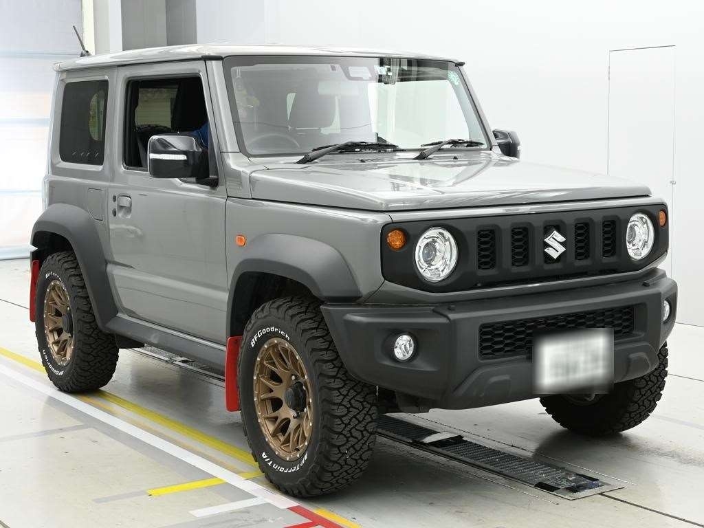 SUZUKI JIMNY SIERRA