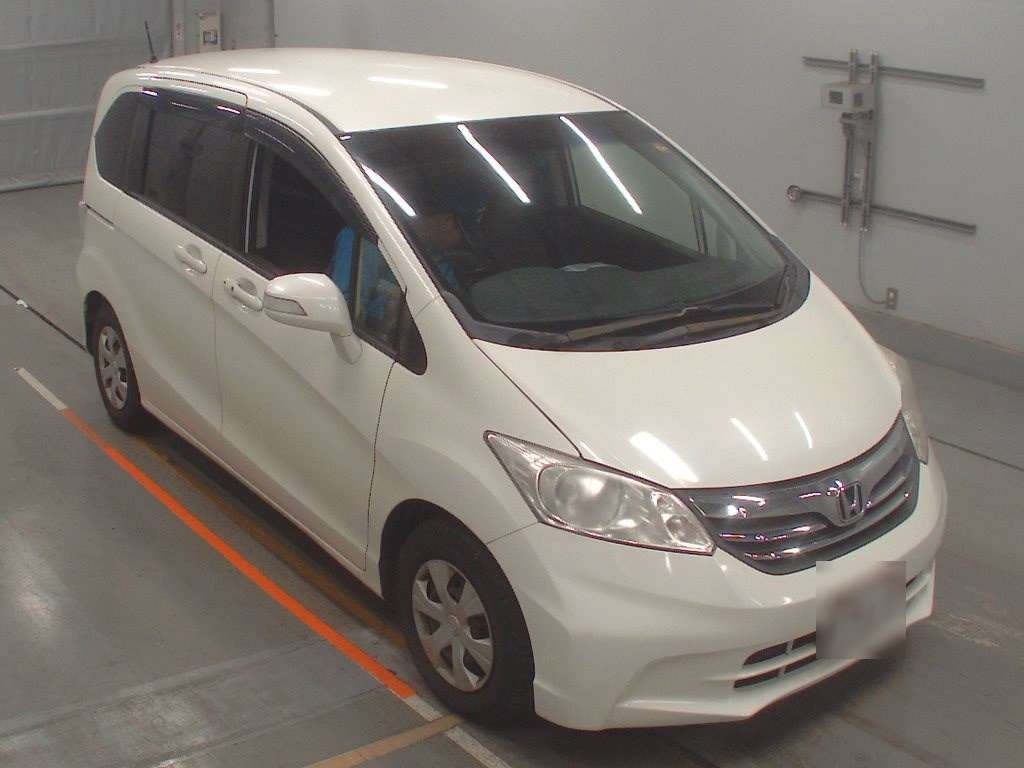 HONDA FREED