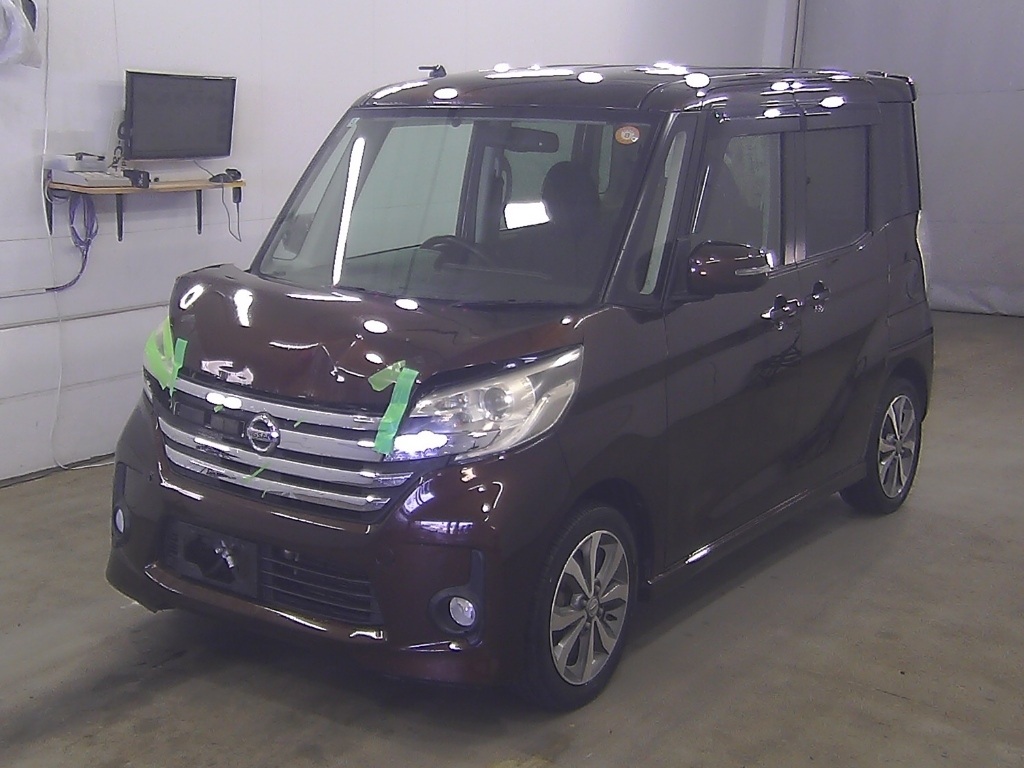 NISSAN DAYZ ROOX