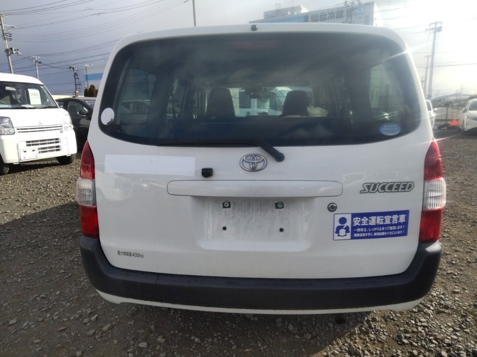 TOYOTA PROBOX