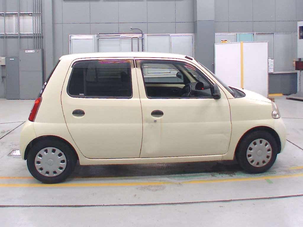 DAIHATSU ESSE