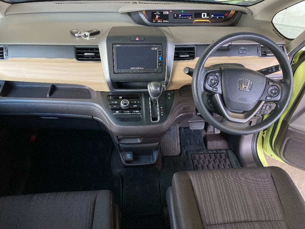 HONDA FREED