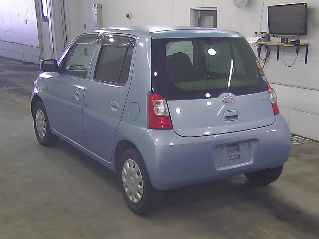 DAIHATSU ESSE