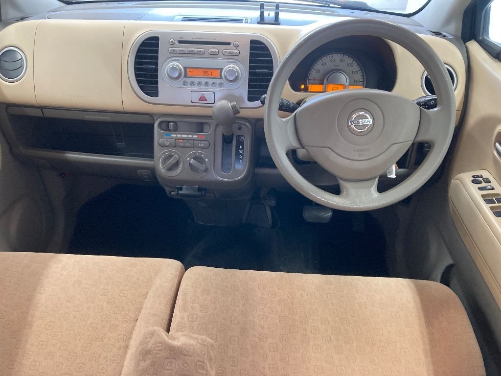 NISSAN MOCO