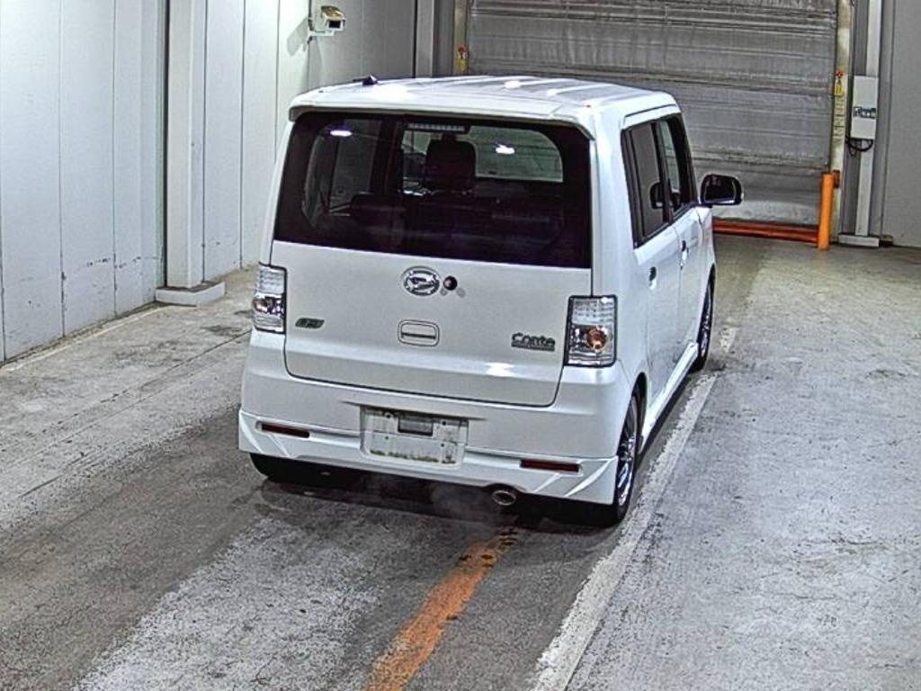DAIHATSU MOVE CONTE