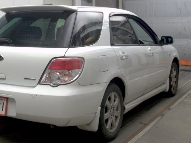 SUBARU IMPREZA