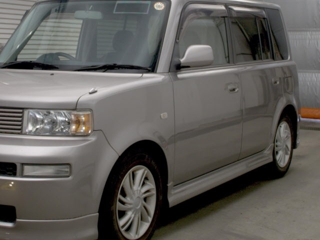 TOYOTA BB