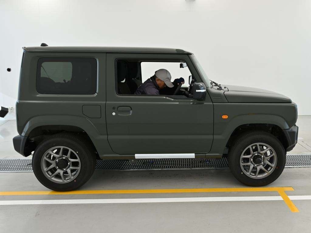 SUZUKI JIMNY