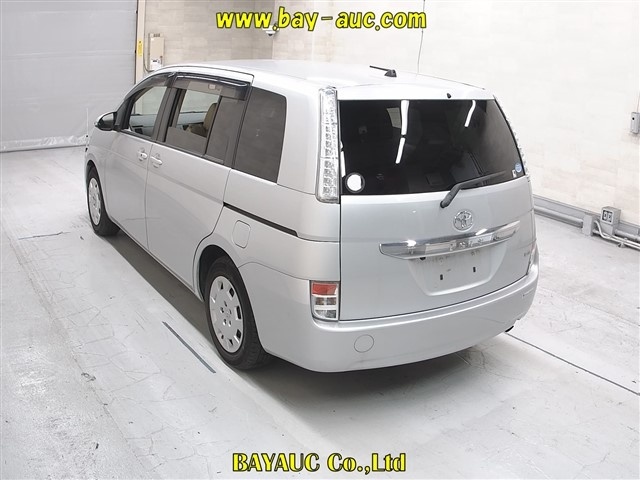 TOYOTA ISIS
