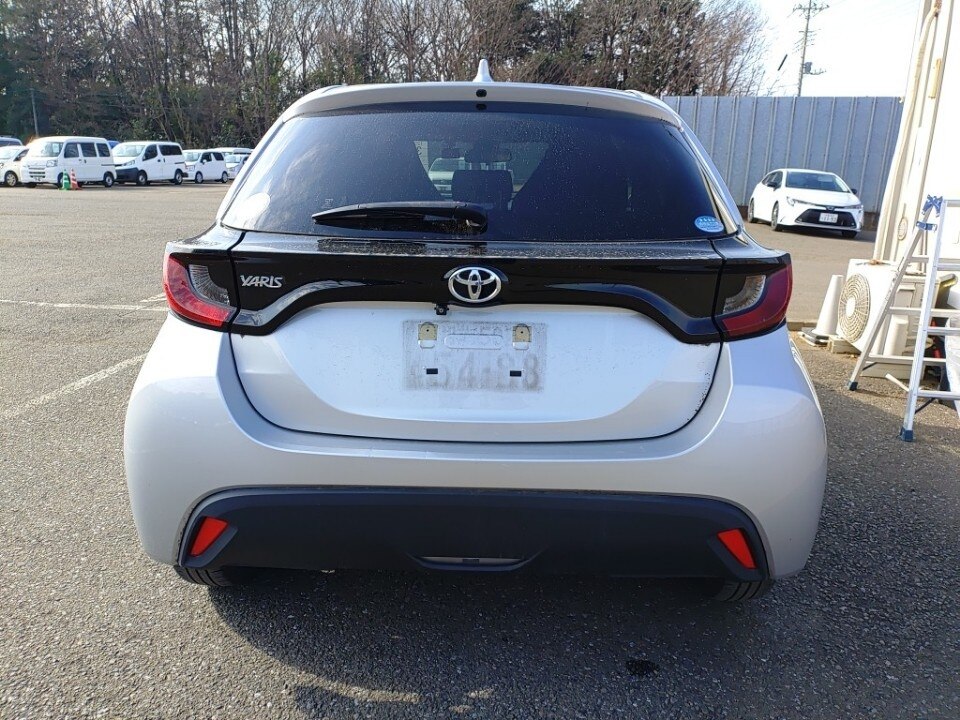 TOYOTA YARIS