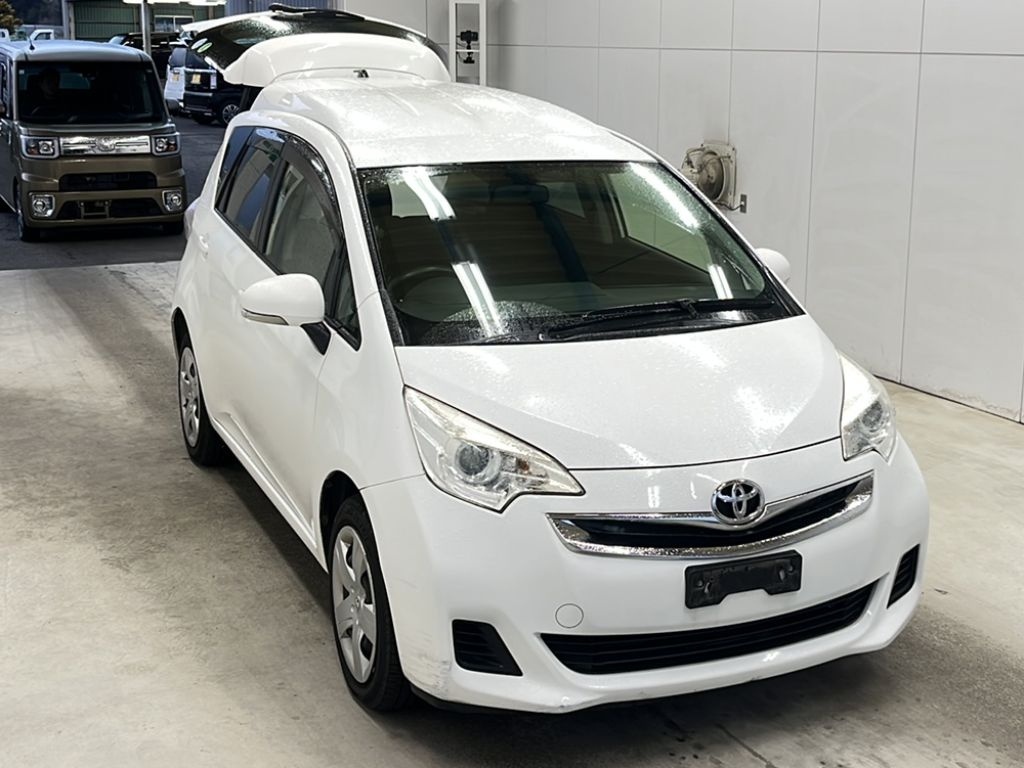 TOYOTA RACTIS