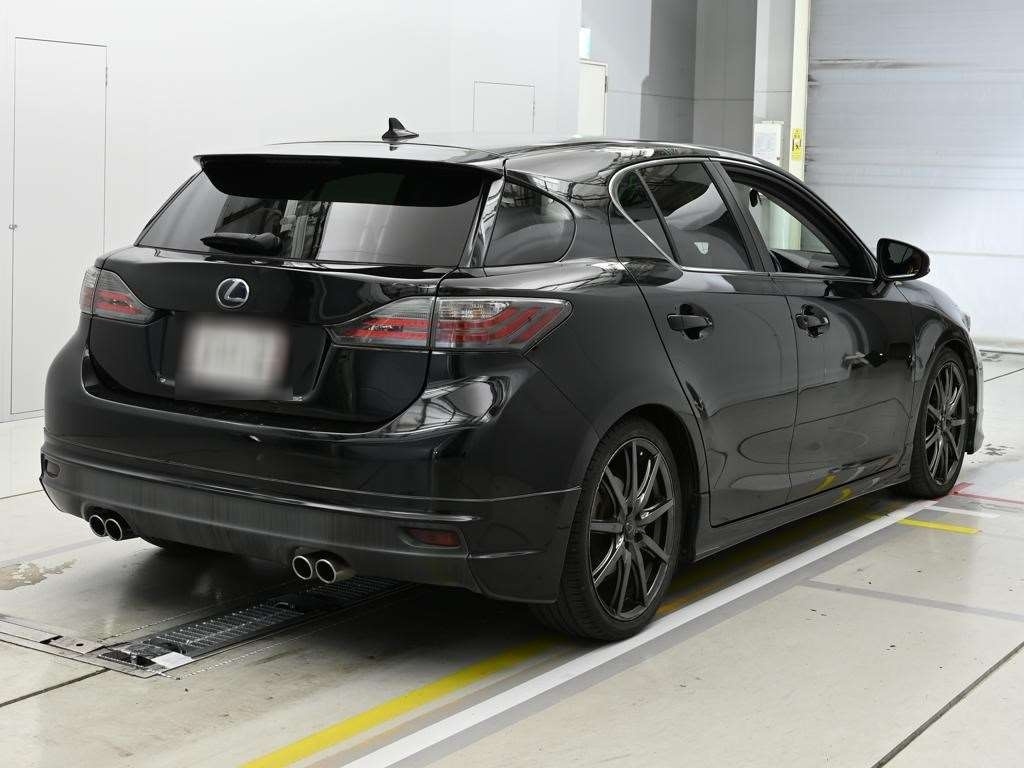 LEXUS CT200H
