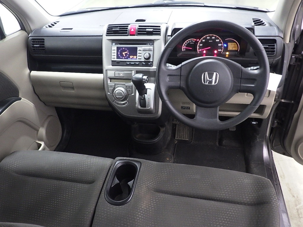 HONDA ZEST