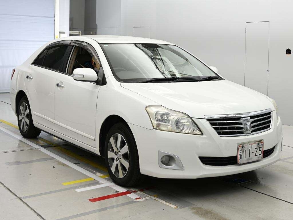 TOYOTA PREMIO