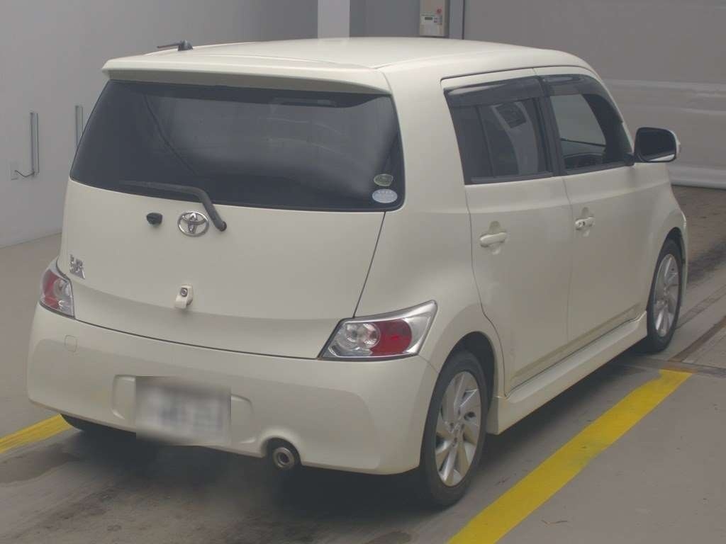 TOYOTA BB
