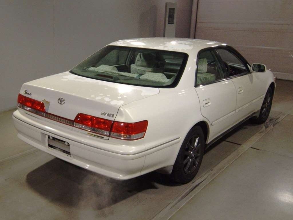 TOYOTA MARK II