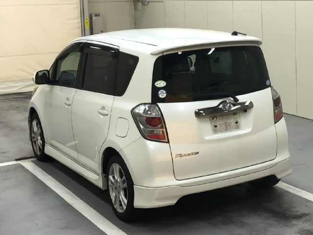 TOYOTA RACTIS