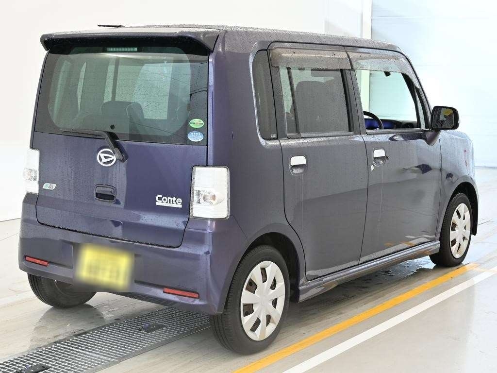 DAIHATSU MOVE CONTE