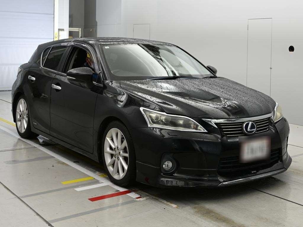 LEXUS CT200H