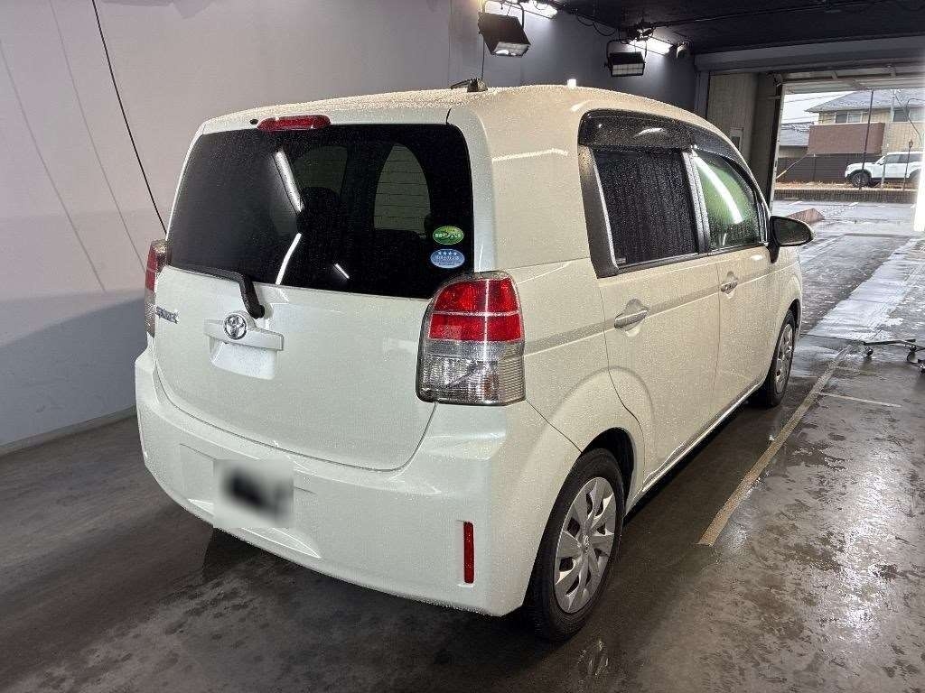 TOYOTA SPADE