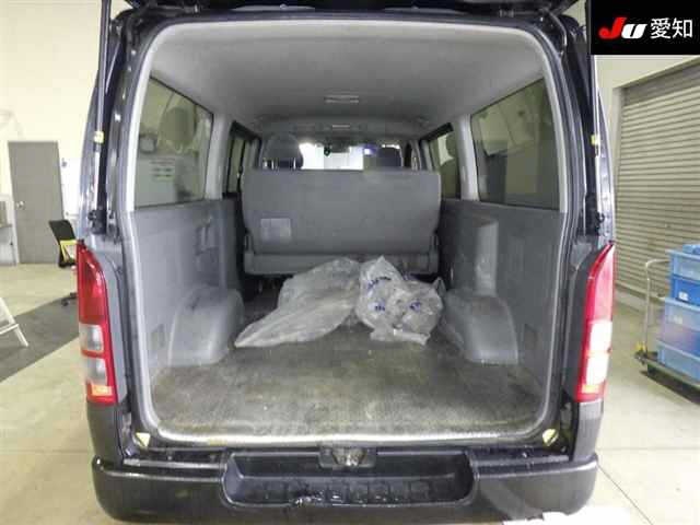 TOYOTA REGIUS ACE