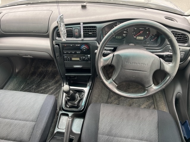 SUBARU LEGACY