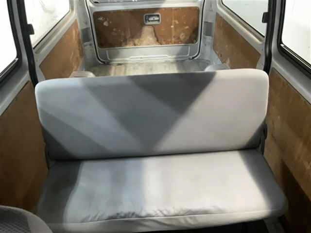 TOYOTA REGIUS ACE