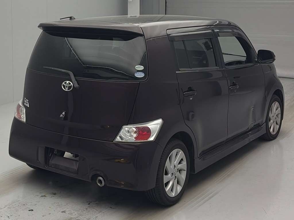 TOYOTA BB