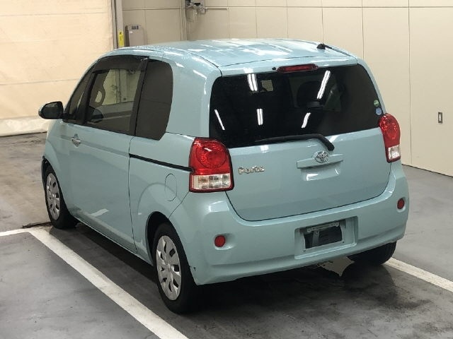 TOYOTA PORTE