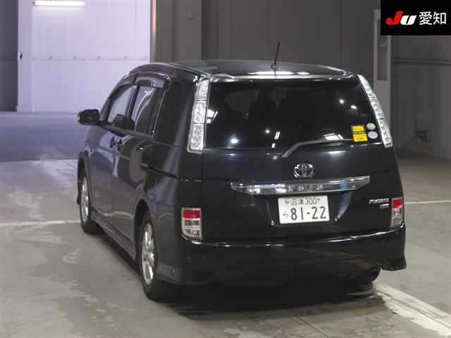 TOYOTA ISIS