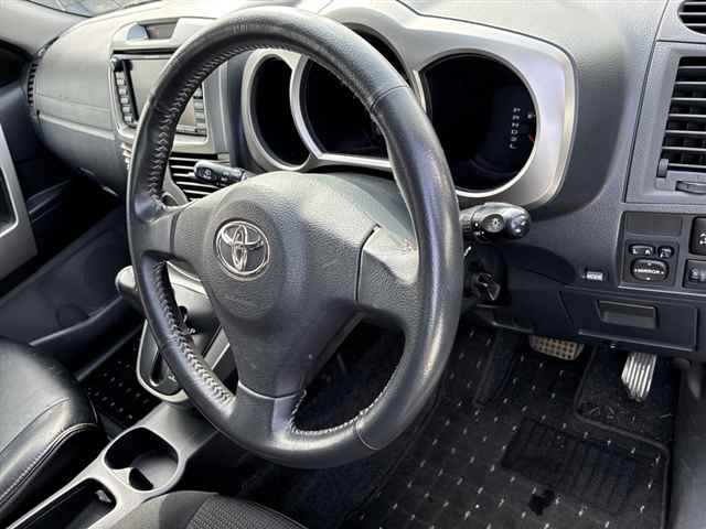 TOYOTA RUSH
