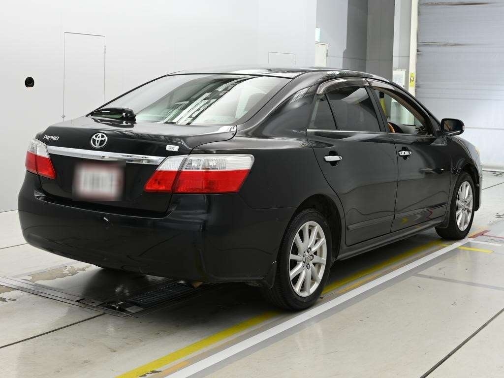 TOYOTA PREMIO
