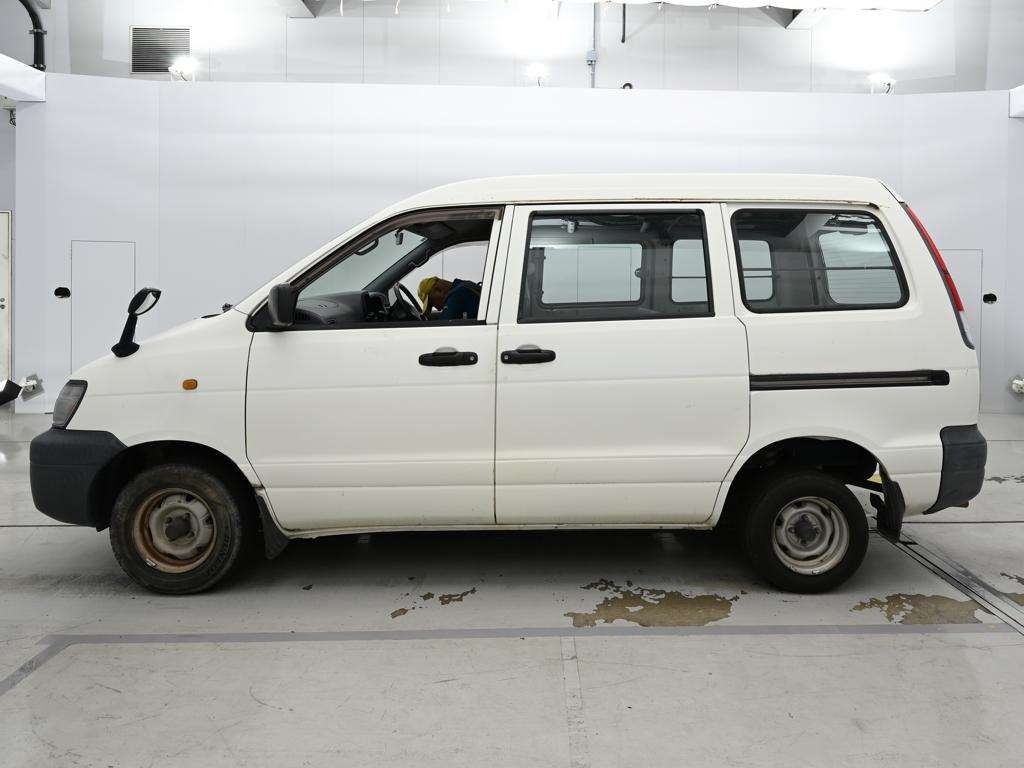 TOYOTA LITE ACE