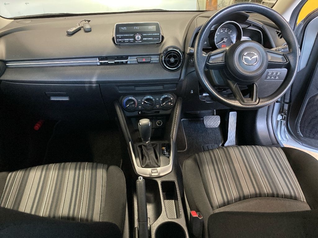 MAZDA MAZDA2