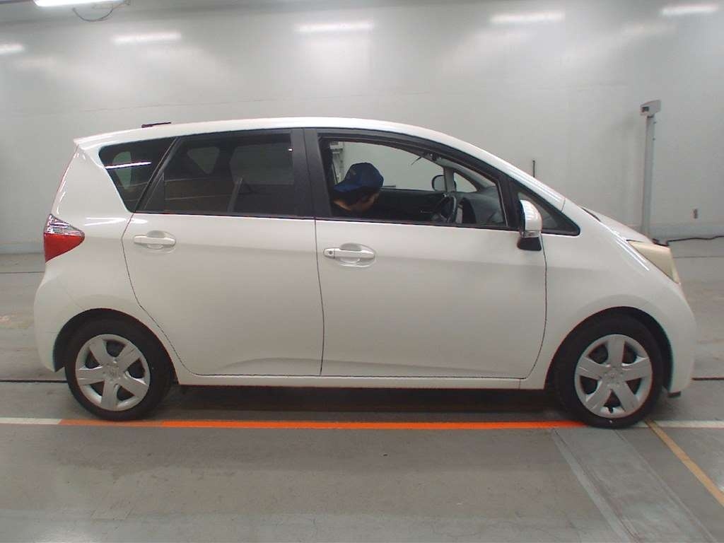 TOYOTA RACTIS