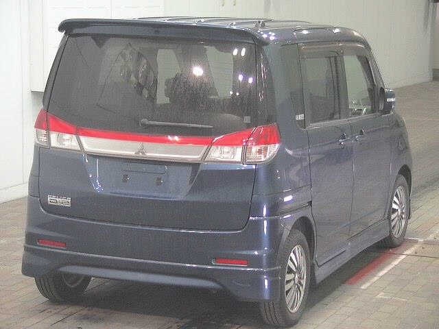 MITSUBISHI DELICA D:2
