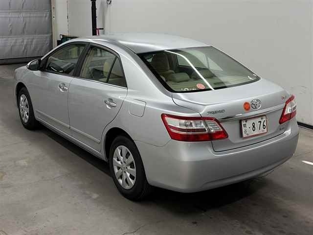 TOYOTA PREMIO